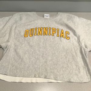 Quinnipiac Sweatshirt Medium Cut Off Grey